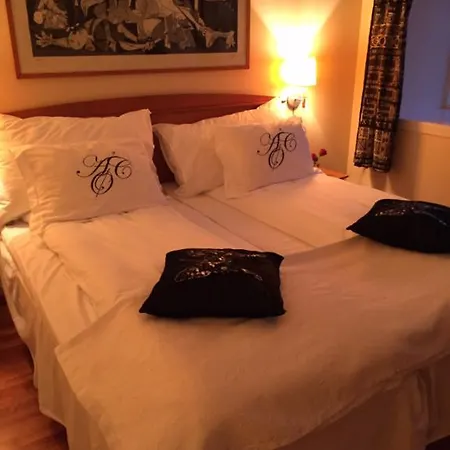 Oren Hotel Høyanger Esterno foto