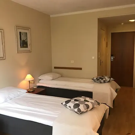 Oren Hotel Høyanger Esterno foto
